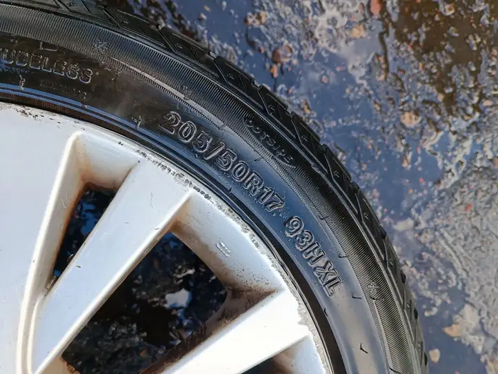 Mazda 5 (2005 - 2010)   Обод (ободья) колеса из легкого сплава R 17