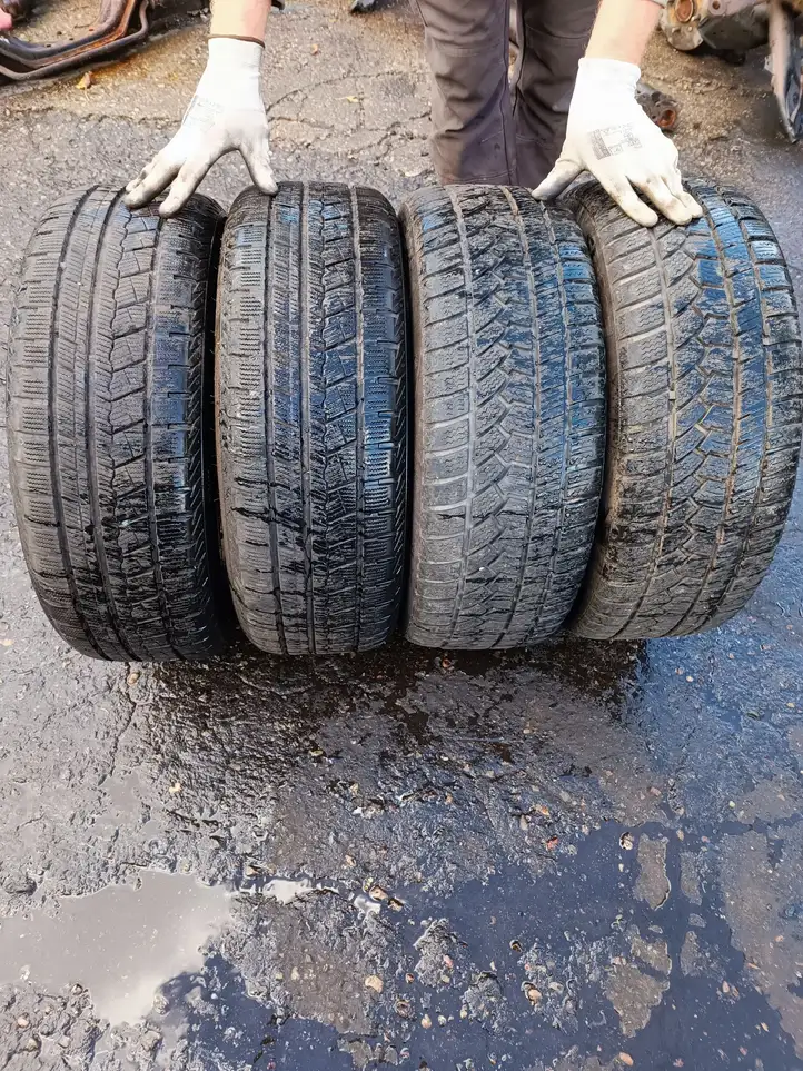 Mazda 5 (2005 - 2010)   Обод (ободья) колеса из легкого сплава R 17