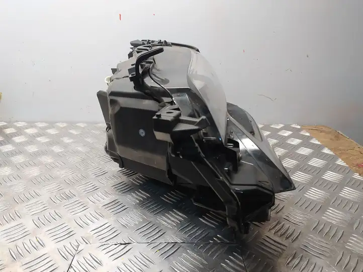 Lexus GS 250 300 350 300h 450h (2015 - 2020)   Передняя фара