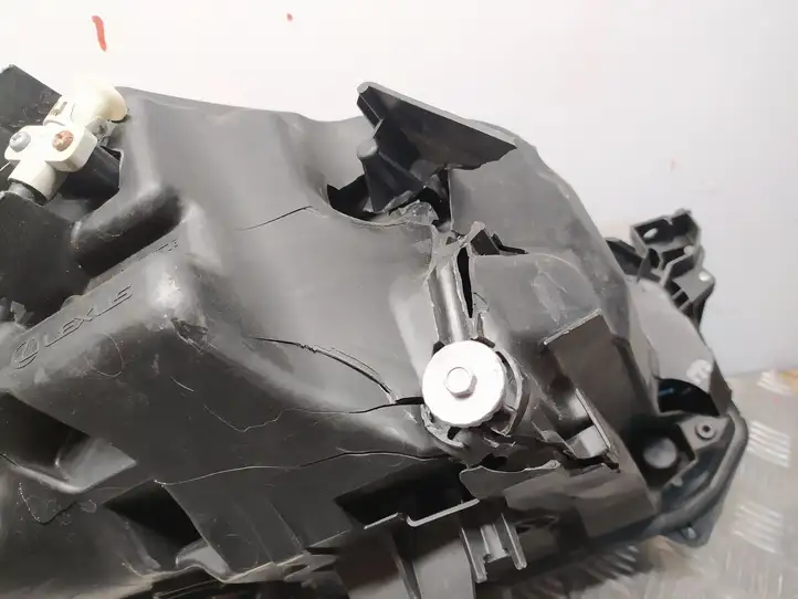 Lexus GS 250 300 350 300h 450h (2015 - 2020)   Передняя фара