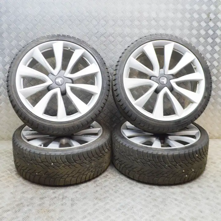 Tesla Model 3 (2017 - 2023)  104422700D 