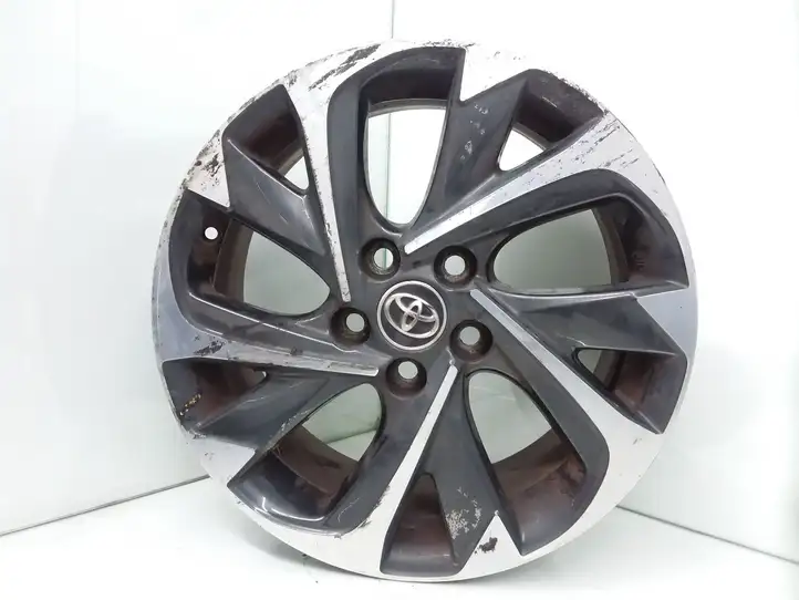 Toyota Auris E180 (2012 - 2018) 4261102L90 Легкосплавный колесный диск R17 — фото 1
