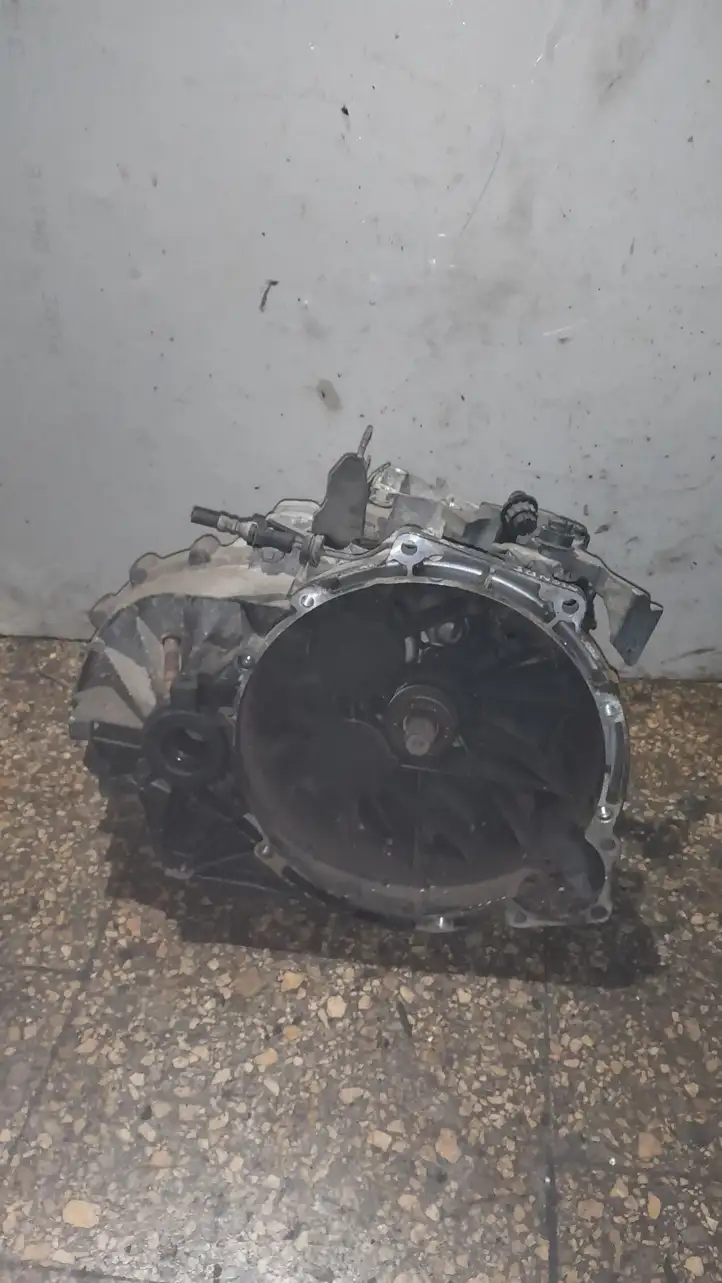 Ford Mondeo MK IV   6M2R7F096FB Механическая коробка передач, 6 передач