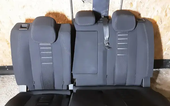 Peugeot 308 (2013 - 2021) Комплект салона — фото 13