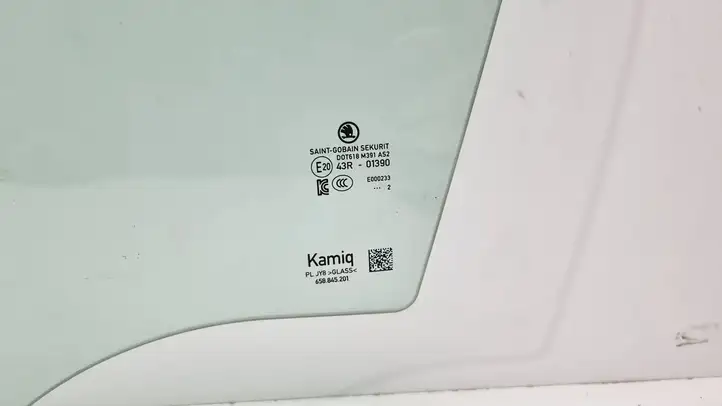 Skoda Kamiq (2019 - ) 658845201 Стекло передней двери — фото 2