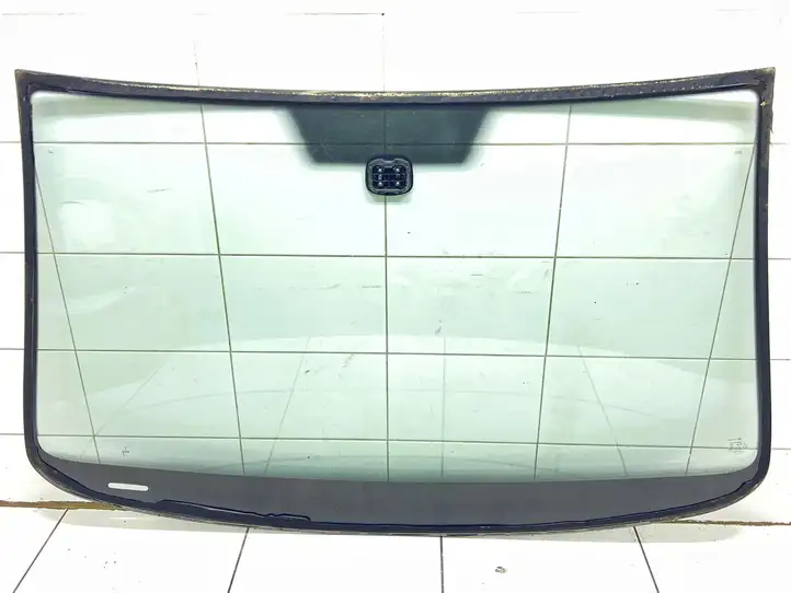 Volkswagen PASSAT B7 (2011 - 2014) 43R011566 Переднее стекло — фото 4