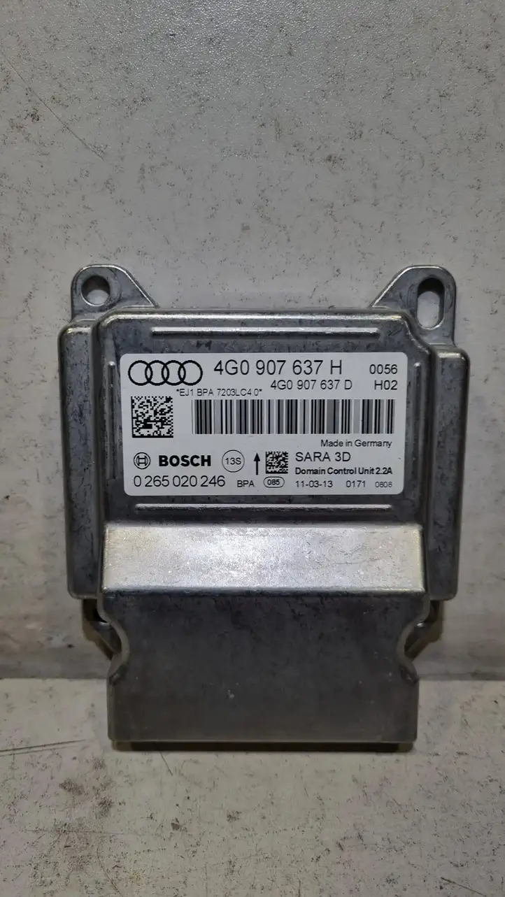 Audi A6 C7 (2011 - 2014) 4G0907637H Блок управления ESP — фото 1