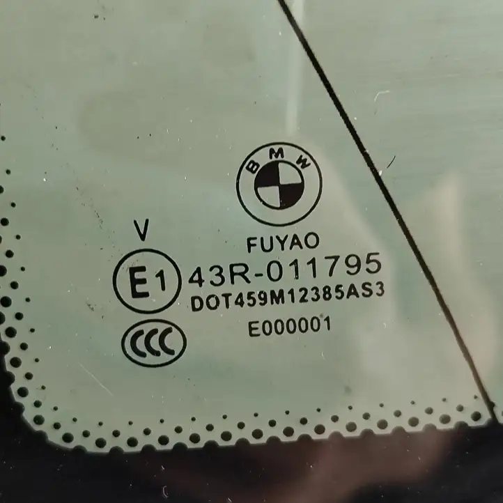 BMW X3 G01 (2018 - 2024) 7410067 Заднее боковое стекло — фото 7