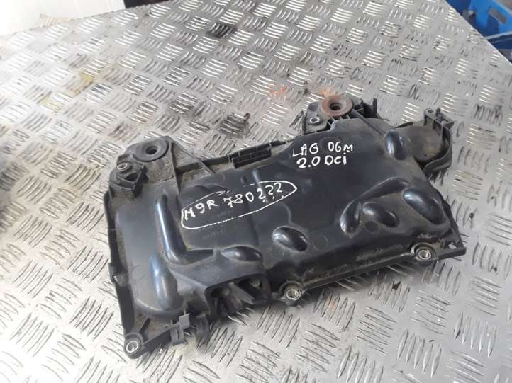 8200444574 Renault Laguna III Variklio dangtis (apdaila)