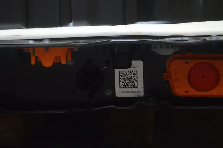 Tesla Model 3 (2017 - 2023) 400V Аккумулятор гибридного / электрического автомобиля — фото 8