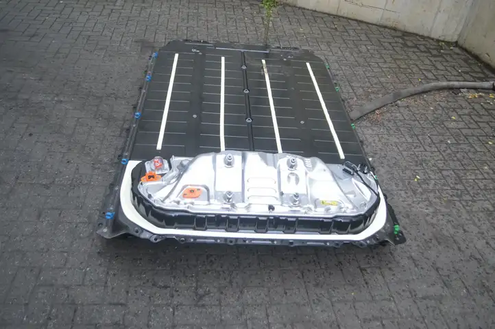 Tesla Model 3 (2017 - 2023) 400V Аккумулятор гибридного / электрического автомобиля — фото 11