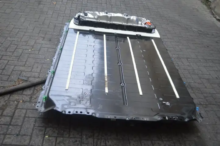 Tesla Model 3 (2017 - 2023) 400V Аккумулятор гибридного / электрического автомобиля — фото 15