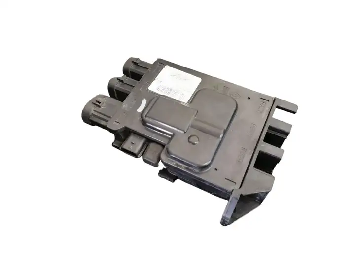 Renault Megane III (2009 - 2016) 243800011R Плюсовой провод аккумулятора — фото 2