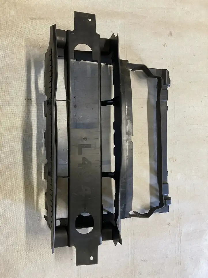 Land Rover Range Rover Sport L494 (2013 - 2017) DK62001A04A Дефлектор воздуха — фото 1