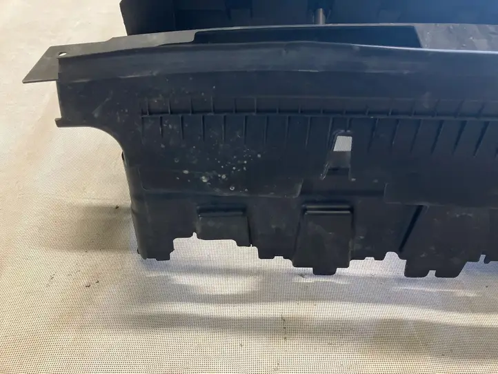 Land Rover Range Rover Sport L494 (2013 - 2017) DK62001A04A Дефлектор воздуха — фото 8