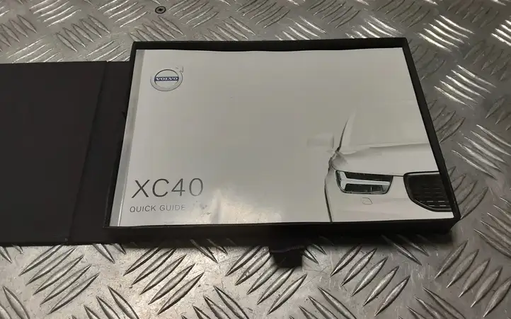 Volvo XC40 (2017 - ) Сервисная книжка — фото 3