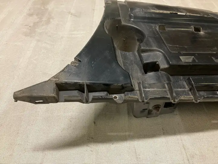 BMW 7 F01 (2008 - 2016) 7183886 Кронштейн заднего бампера — фото 3