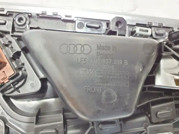 Audi Q8 (2018 - ) 4M0837019B Декоративная накладка передней двери — фото 2