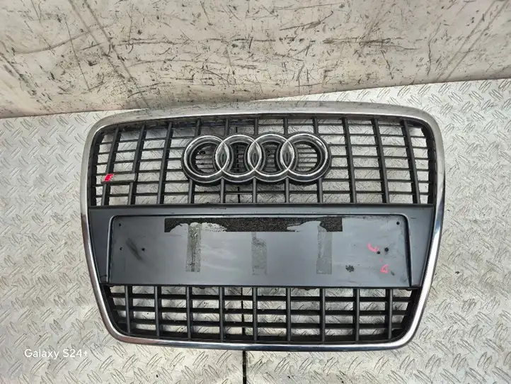 Audi A6 S6 C6 4F (2004 - 2008) 4F0807245 Верхняя решетка радиатора — фото 5