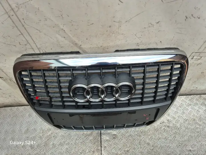 Audi A6 S6 C6 4F (2004 - 2008) 4F0807245 Верхняя решетка радиатора — фото 7