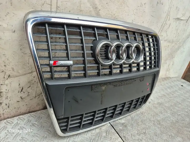 Audi A6 S6 C6 4F (2004 - 2008) 4F0807245 Верхняя решетка радиатора — фото 9