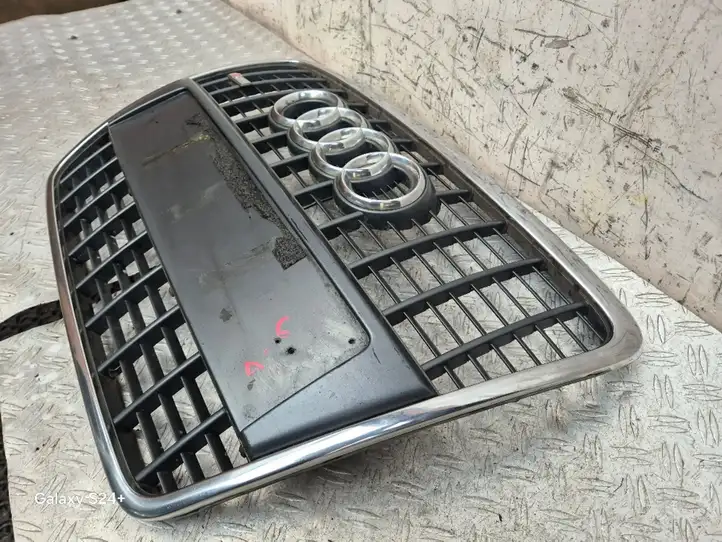 Audi A6 S6 C6 4F (2004 - 2008) 4F0807245 Верхняя решетка радиатора — фото 10