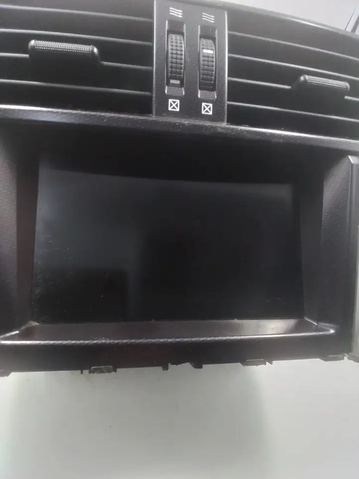 Toyota Land Cruiser (J150) (2009 - ) 468080919 Магнитола / мультимедийная система — фото 2