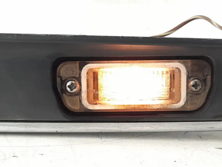 Mercedes-Benz ML W164 (2005 - 2011) Подсветка номера — фото 7