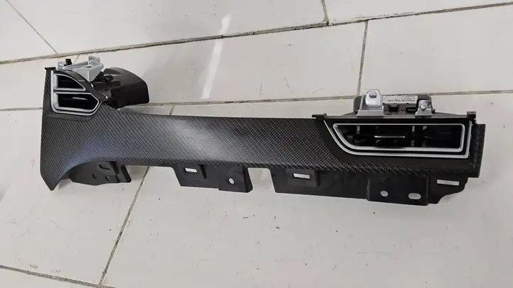 Tesla Model X (2015 - 2021) 104277411C Декоративная планка — фото 3