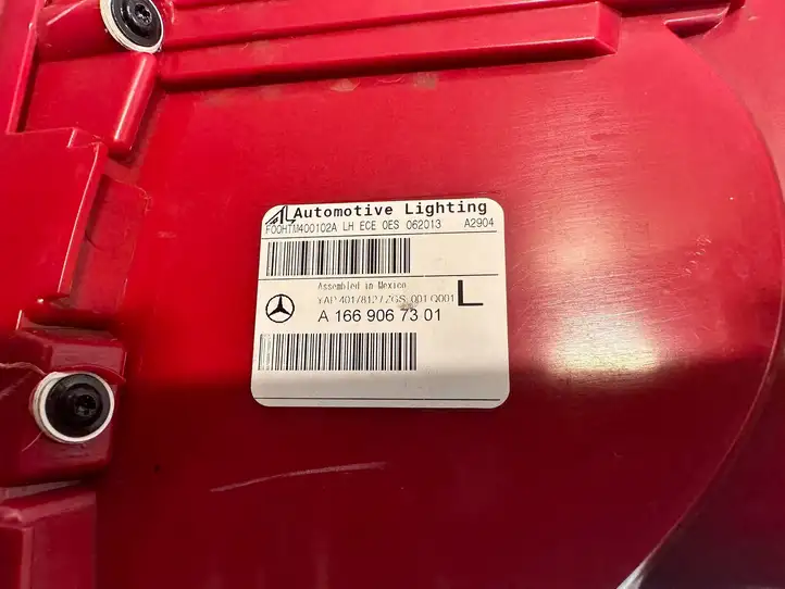 Mercedes-Benz GL X166 (2013 - 2019) A1669067301 Задний фонарь в кузове — фото 5