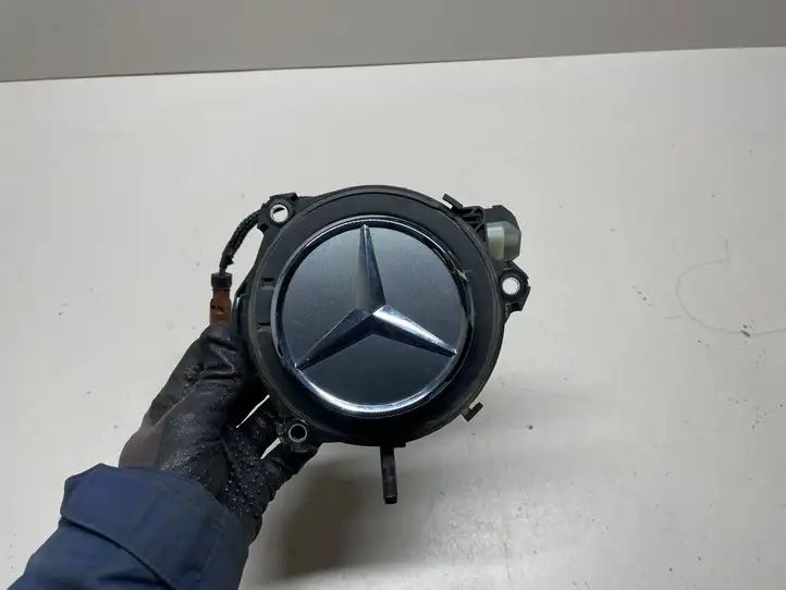 Mercedes-Benz E W238 (2017 - ) A0997500300 Ручка багажника с камерой — фото 11