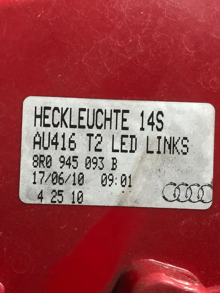Audi Q5 SQ5 (2008 - 2012) 8R0945093B Задний фонарь в крышке багажника — фото 3