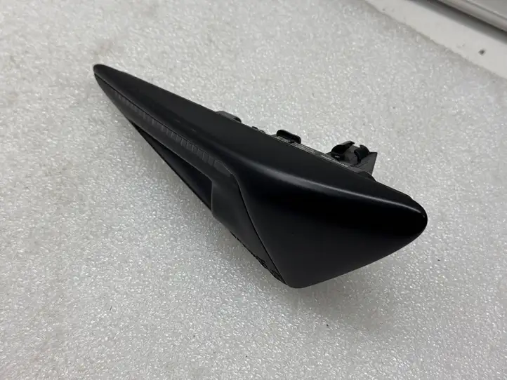 Tesla Model 3 (2017 - 2023) 1125107 Боковая камера в крыле — фото 1