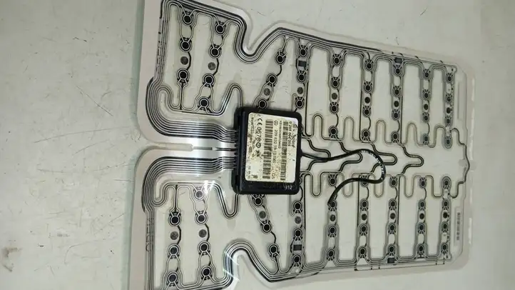 Mercedes-Benz CLK A209,C209 (2002 - 2009) 0285004005 Подогрев сиденья — фото 2