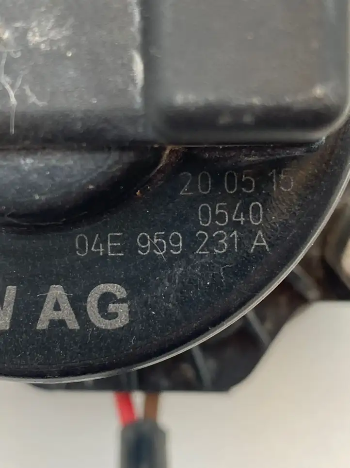 Audi A3/S3 8V (2012 - 2016) 04E959231A Насос вторичного воздуха — фото 8