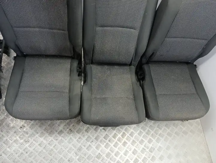 Toyota Corolla Verso E121 (2004 - 2007) Комплект салона — фото 3