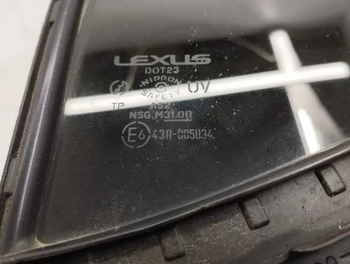 Lexus IS 220D-250-350 (2005 - 2010) 6818953030 Форточка двери — фото 6