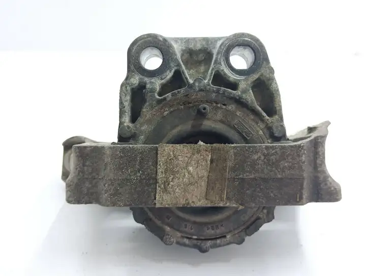 Ford Focus Grand C-MAX (2010 - 2019) 8M516F012SB Опора двигателя — фото 3