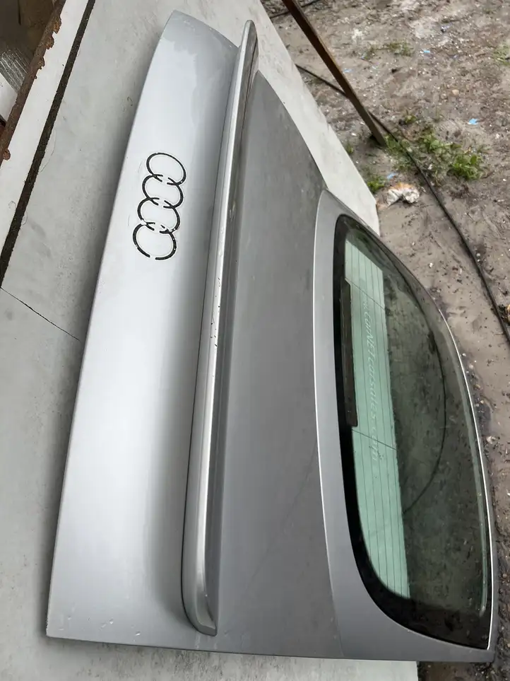 Audi TT Mk1 (1998 - 2003) Крышка багажника — фото 6