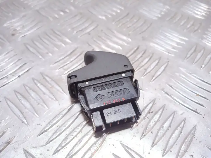 Renault Scenic I (1996 - 2003) Кнопка стеклоподъемников — фото 3