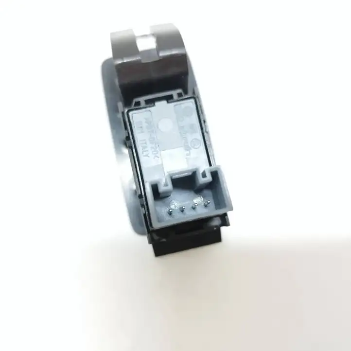 Volkswagen Caddy (2004 - 2010) 1F0959527 Кнопка стеклоподъемников — фото 5