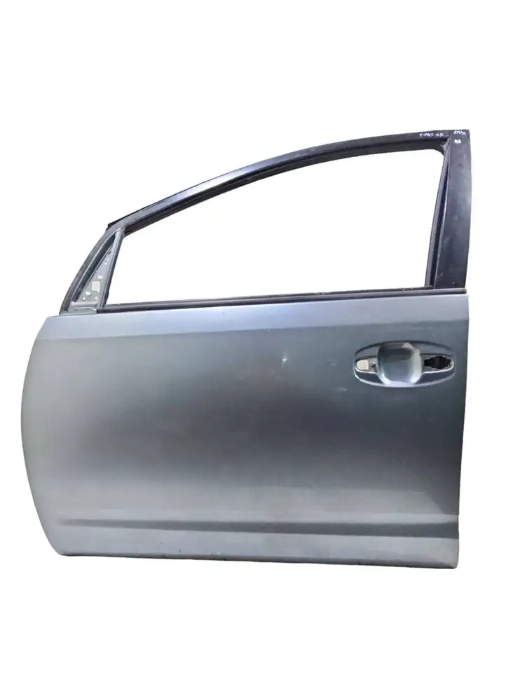 Toyota Prius (XW20) (2003 - 2009) Дверь — фото 1