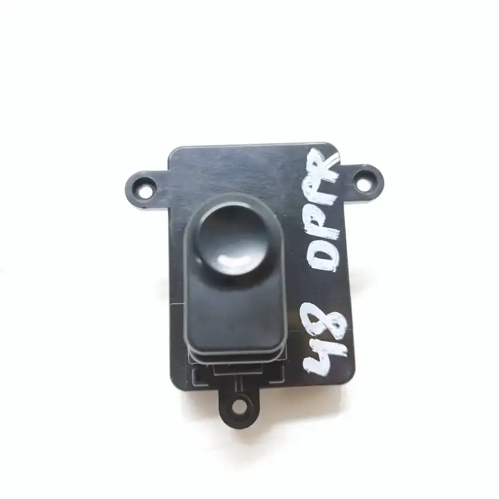 Hyundai i30 (2007 - 2012) 935752L010 Блок кнопок стеклоподъемников — фото 1