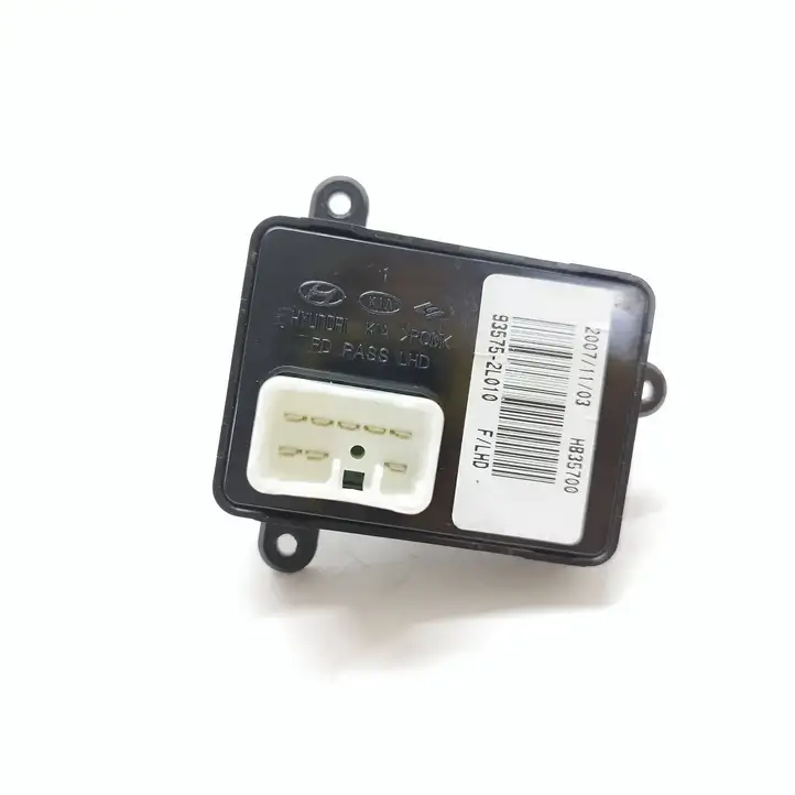 Hyundai i30 (2007 - 2012) 935752L010 Блок кнопок стеклоподъемников — фото 5