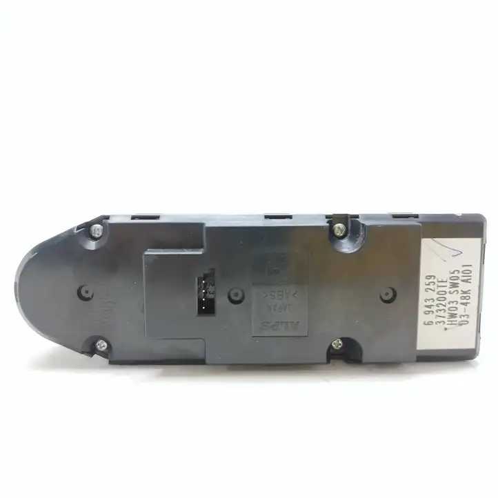BMW 5 E60 E61 (2004 - 2010) 6943259 Кнопка стеклоподъемников — фото 4