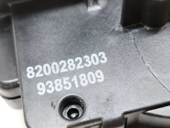 Renault Trafic II (X83) (2002 - 2014) 8200282303 Замок задней двери — фото 7