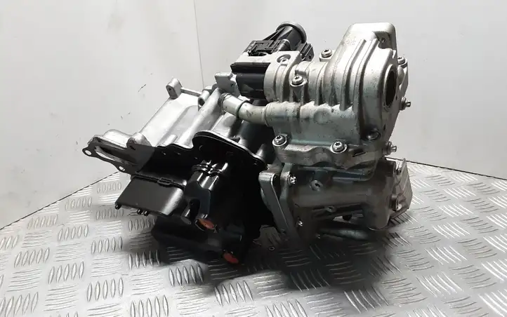 Land Rover Range Rover L405 (2012 - 2017) AL3Q9U483ED Охладитель клапана EGR — фото 6
