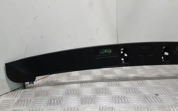 Land Rover Range Rover Velar (2017 - ) J8A240406BA Подсветка номера — фото 2