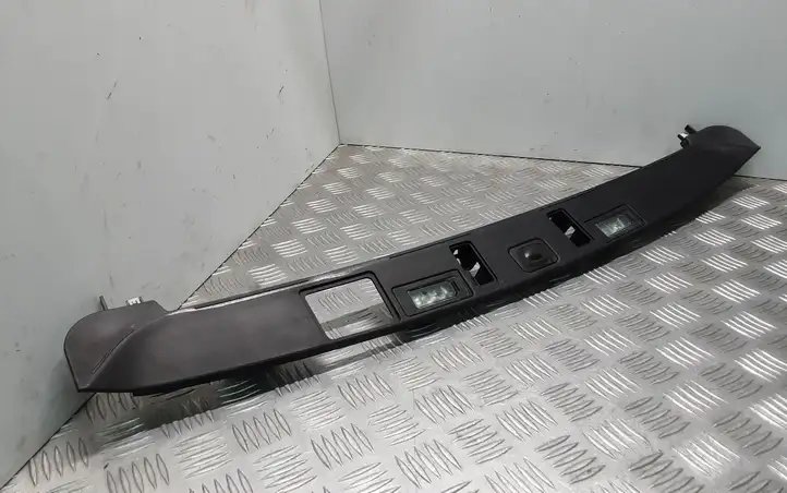 Land Rover Range Rover Velar (2017 - ) J8A240406BA Подсветка номера — фото 4