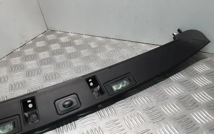 Land Rover Range Rover Velar (2017 - ) J8A240406BA Подсветка номера — фото 5